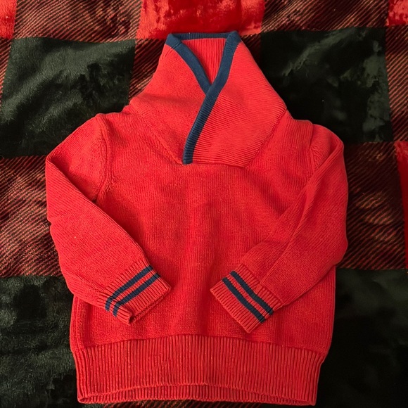 WARM Sweater for Winter - Picture 1 of 4